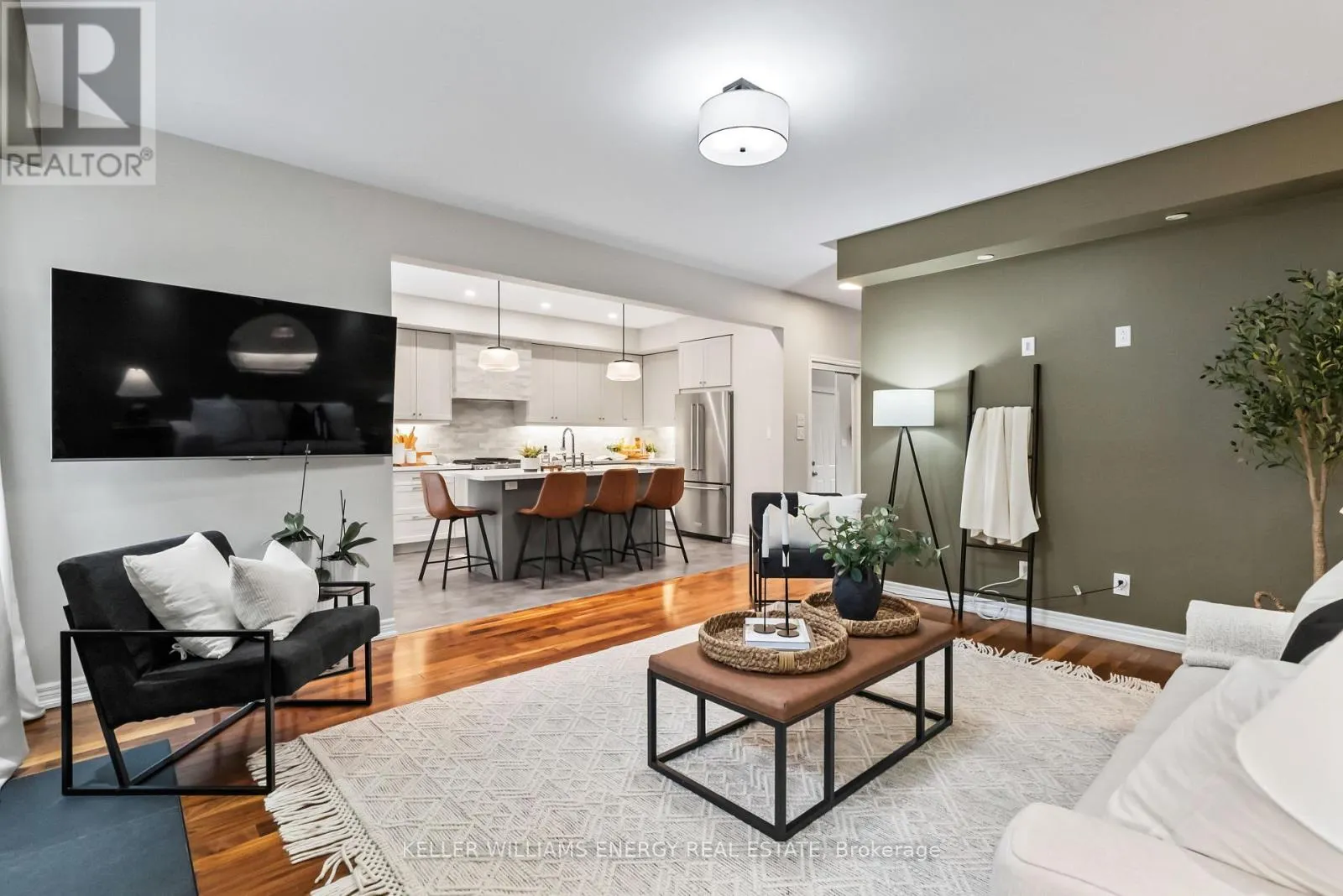 29 MELODY DRIVE