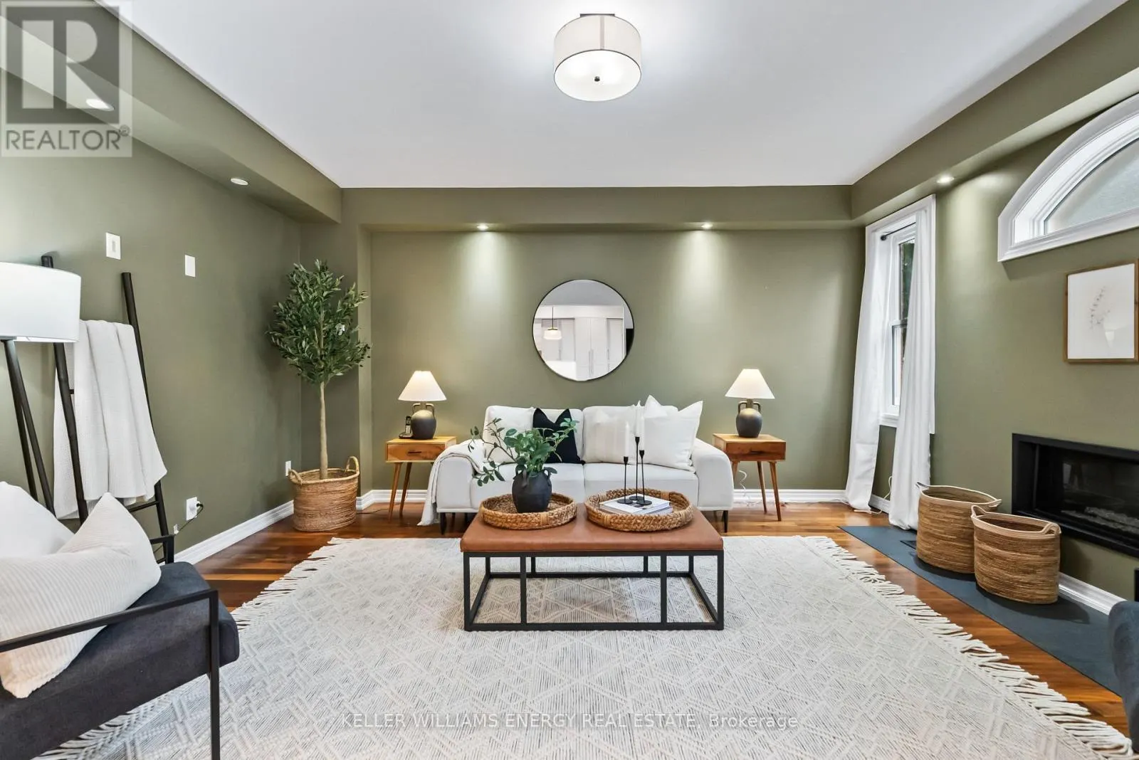29 MELODY DRIVE