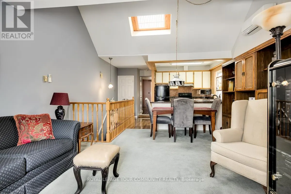 37 CONNAUGHT AVENUE