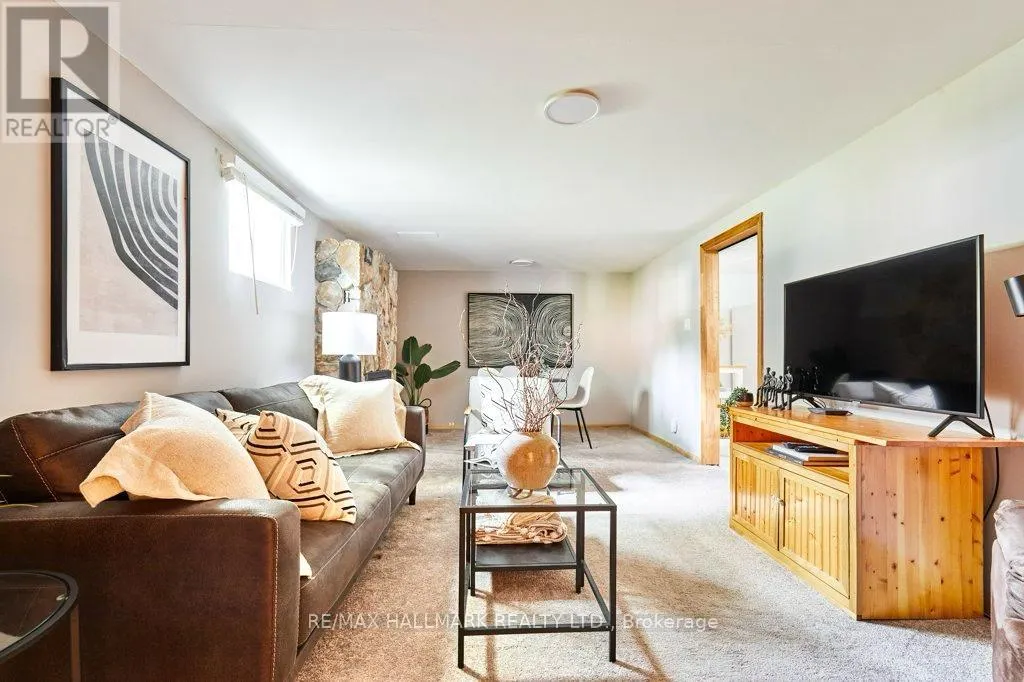 145 CLEMENTS ROAD E