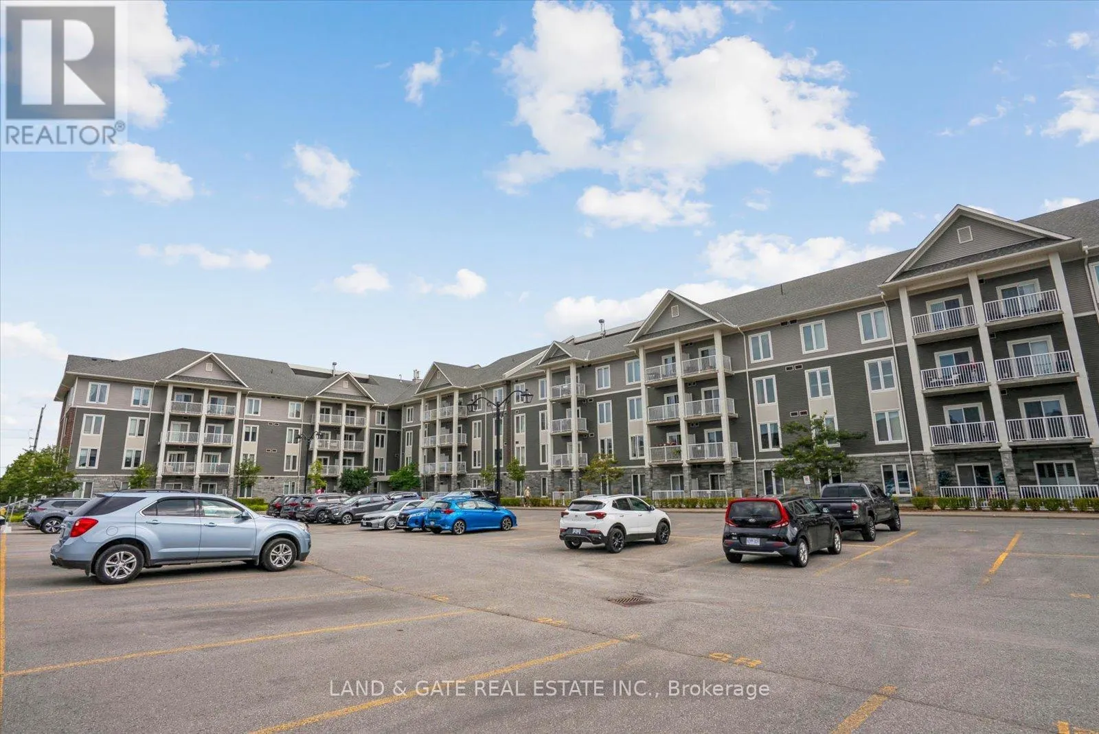 102 - 290 LIBERTY STREET N, #102