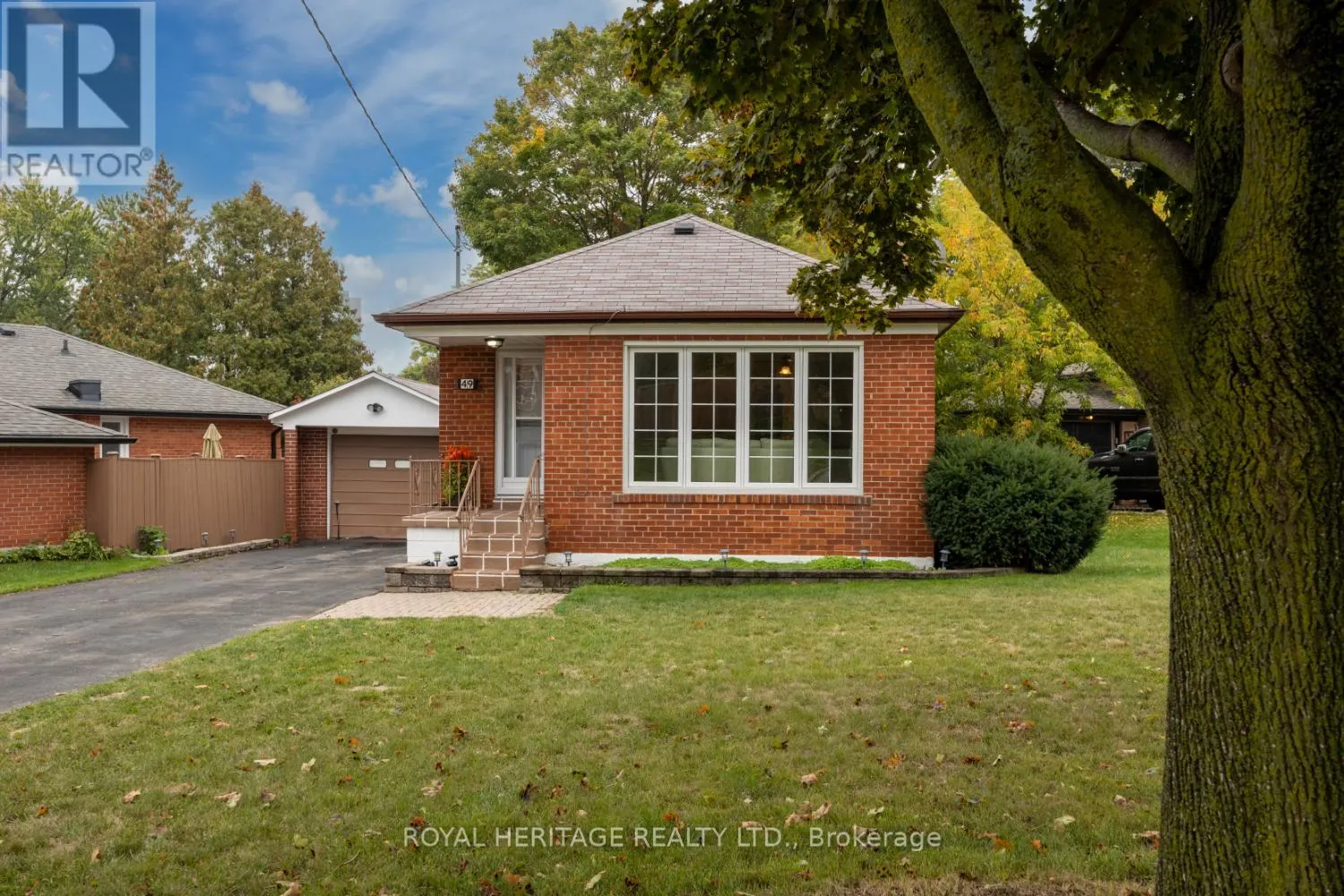 49 TANSLEY AVENUE