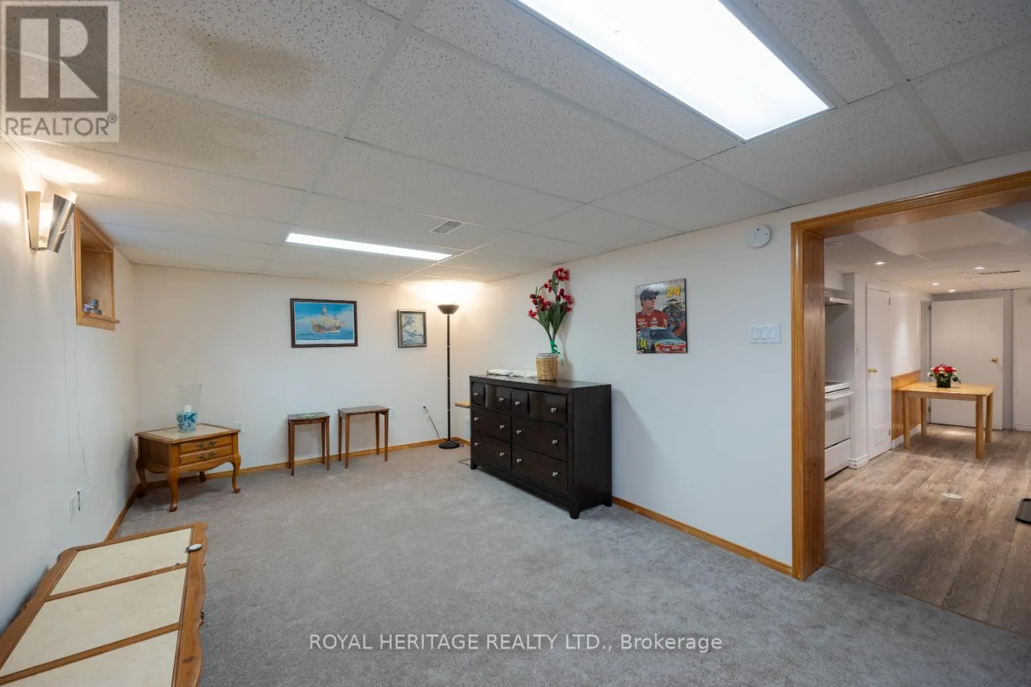 49 TANSLEY AVENUE