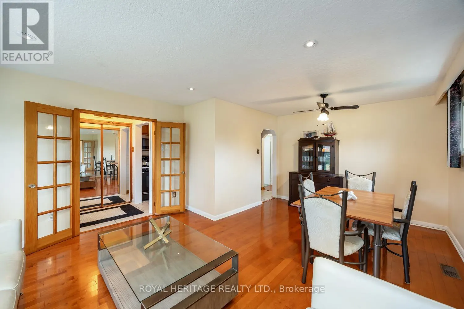49 TANSLEY AVENUE