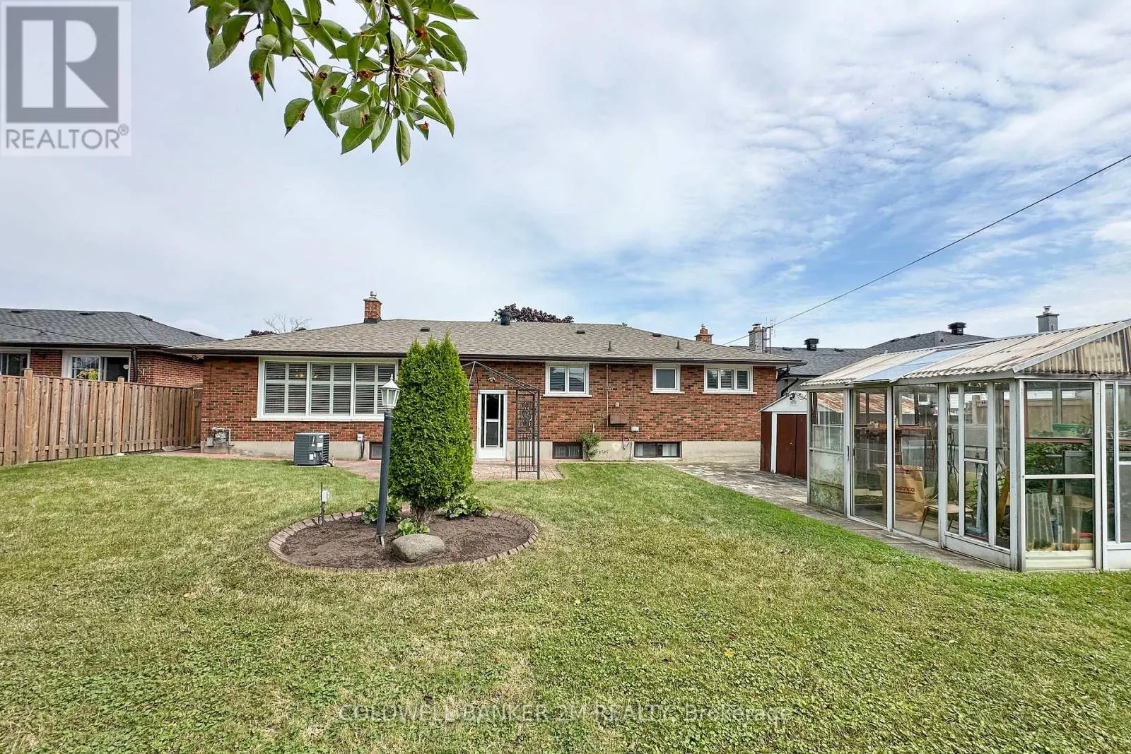 624 GIBBONS STREET