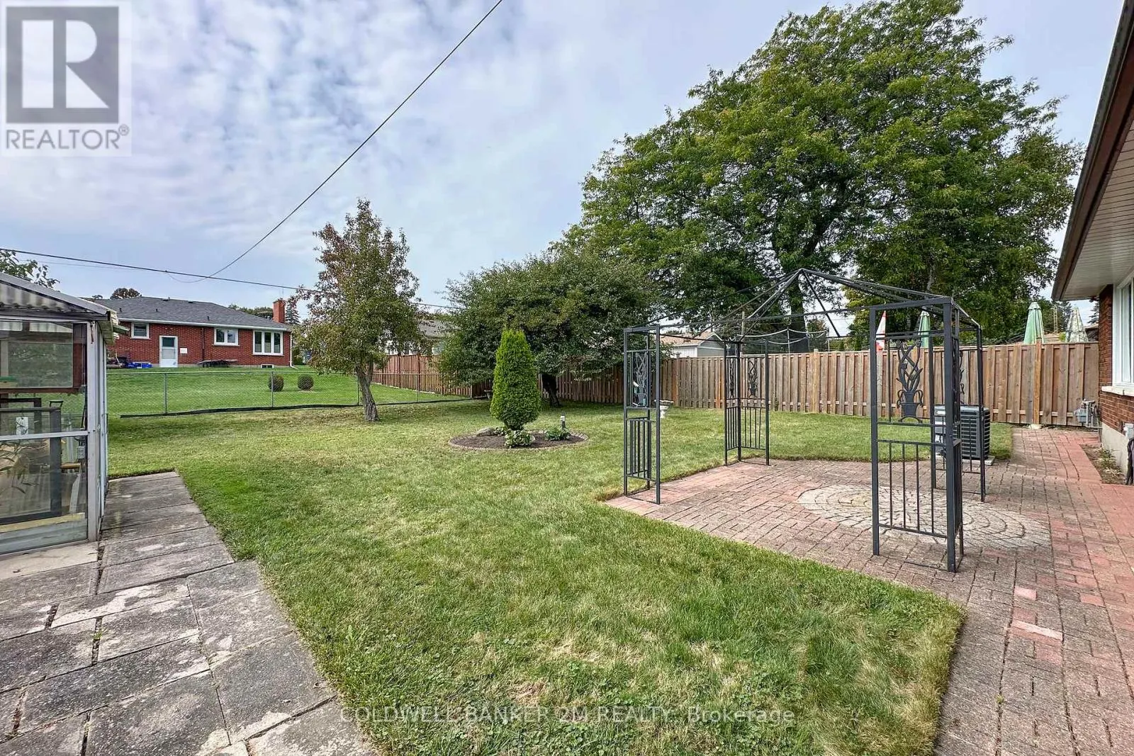624 GIBBONS STREET
