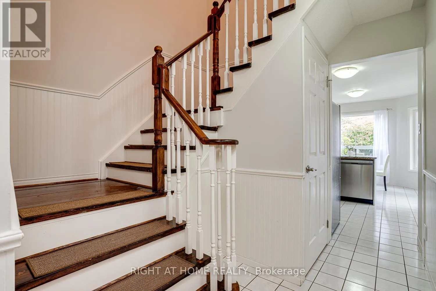 41 STEELE VALLEY COURT