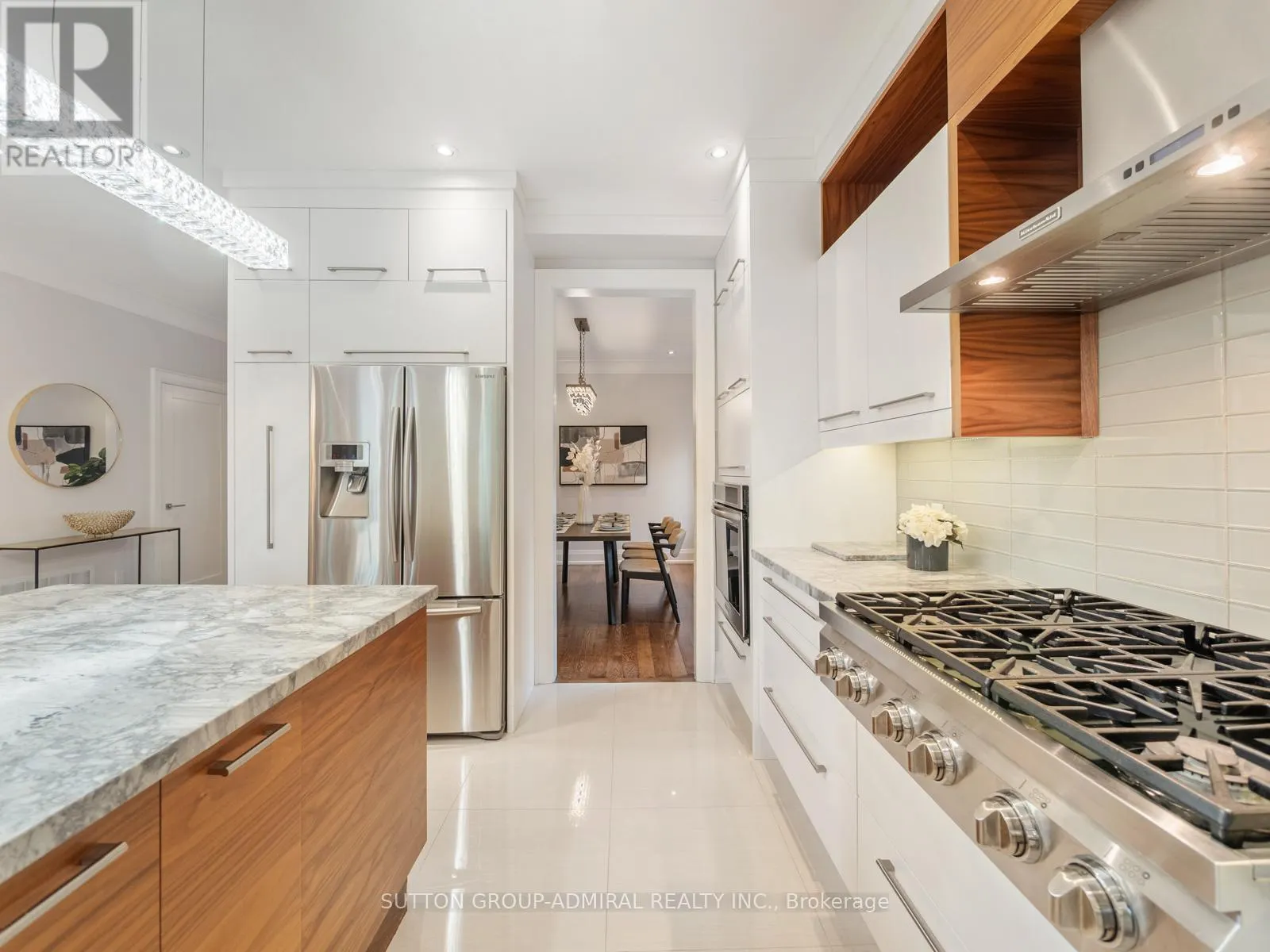 1 DUSTAN CRESCENT