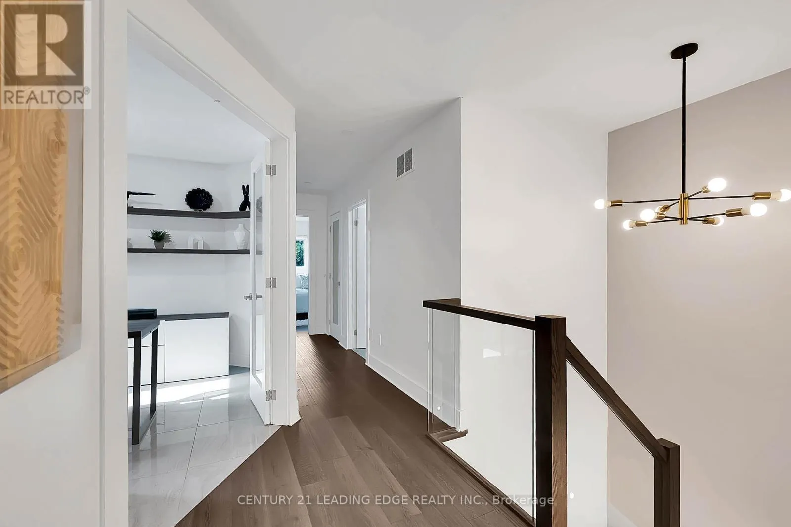 3 HEMANS COURT
