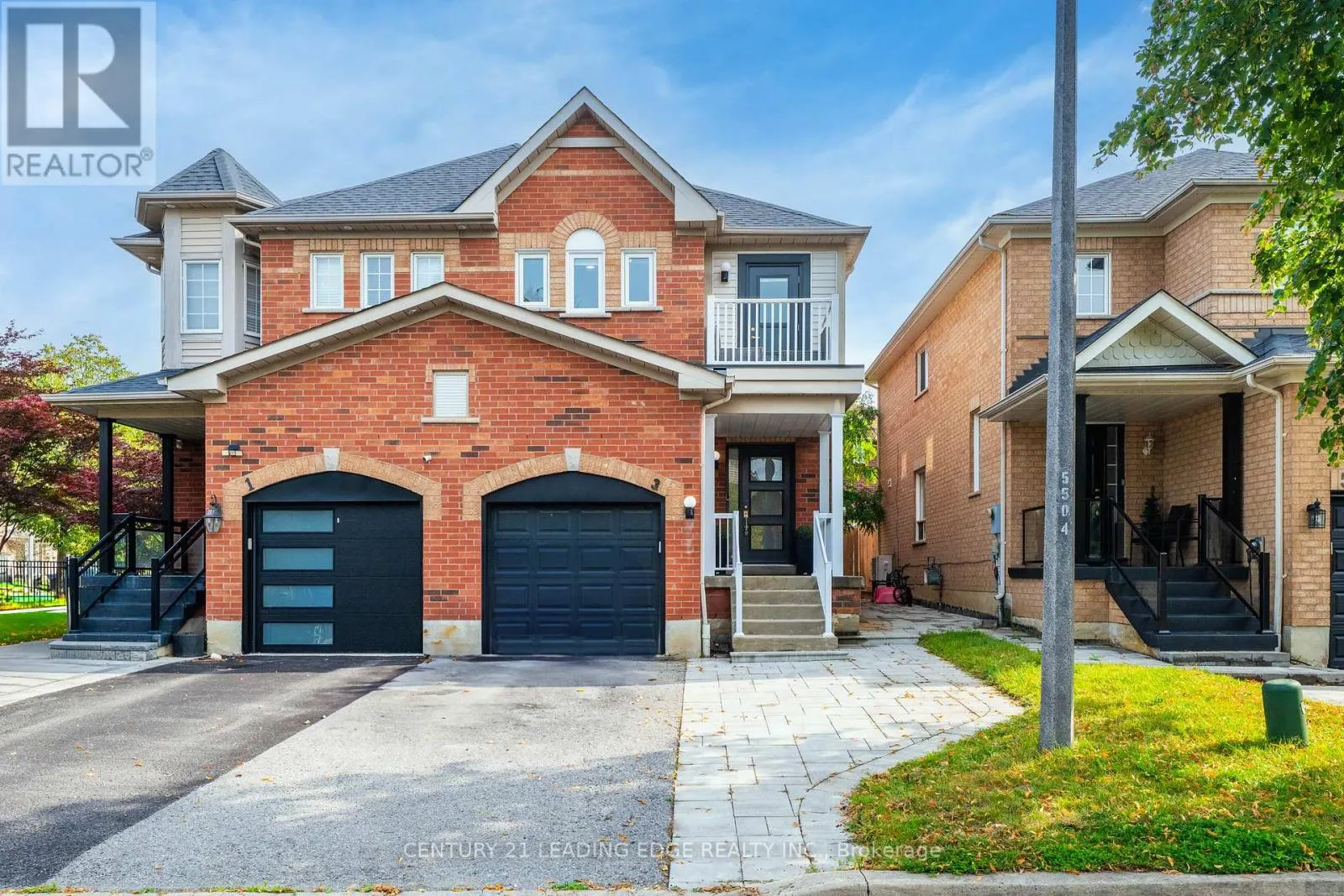 3 HEMANS COURT