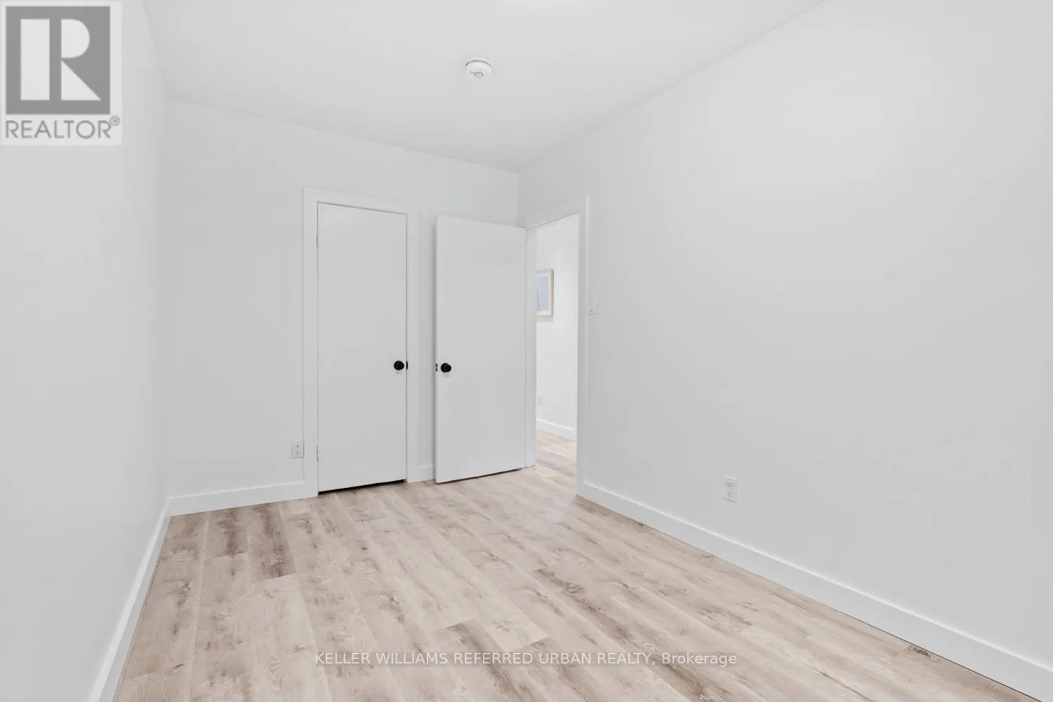 73 TRINNELL BOULEVARD