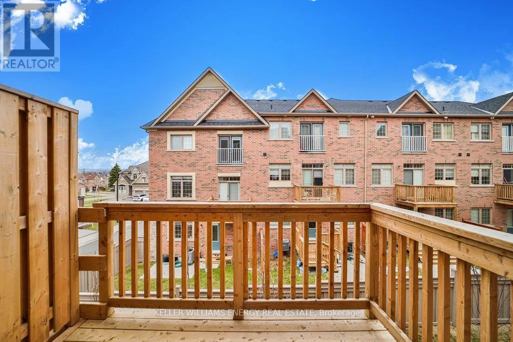 4 HEALTHCOTE LANE