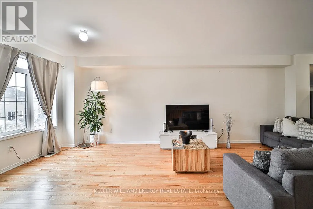 4 HEALTHCOTE LANE