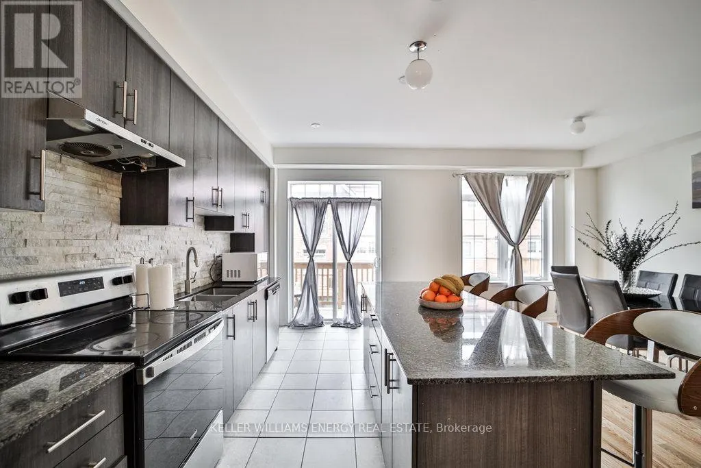 4 HEALTHCOTE LANE