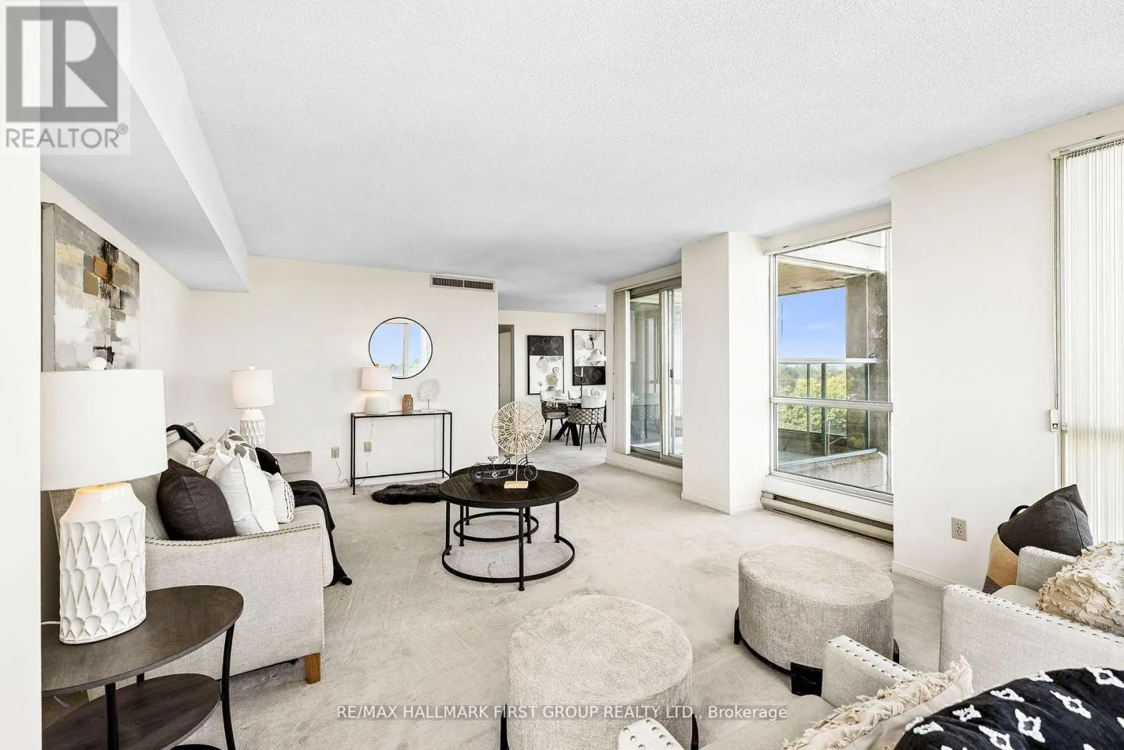 701 - 25 CUMBERLAND LANE
