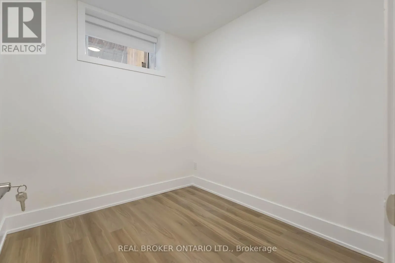 UNIT B - 72 JONES AVENUE