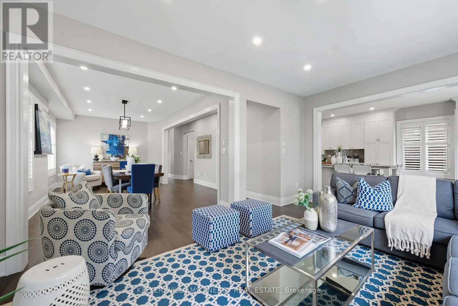 906 WRENWOOD DRIVE