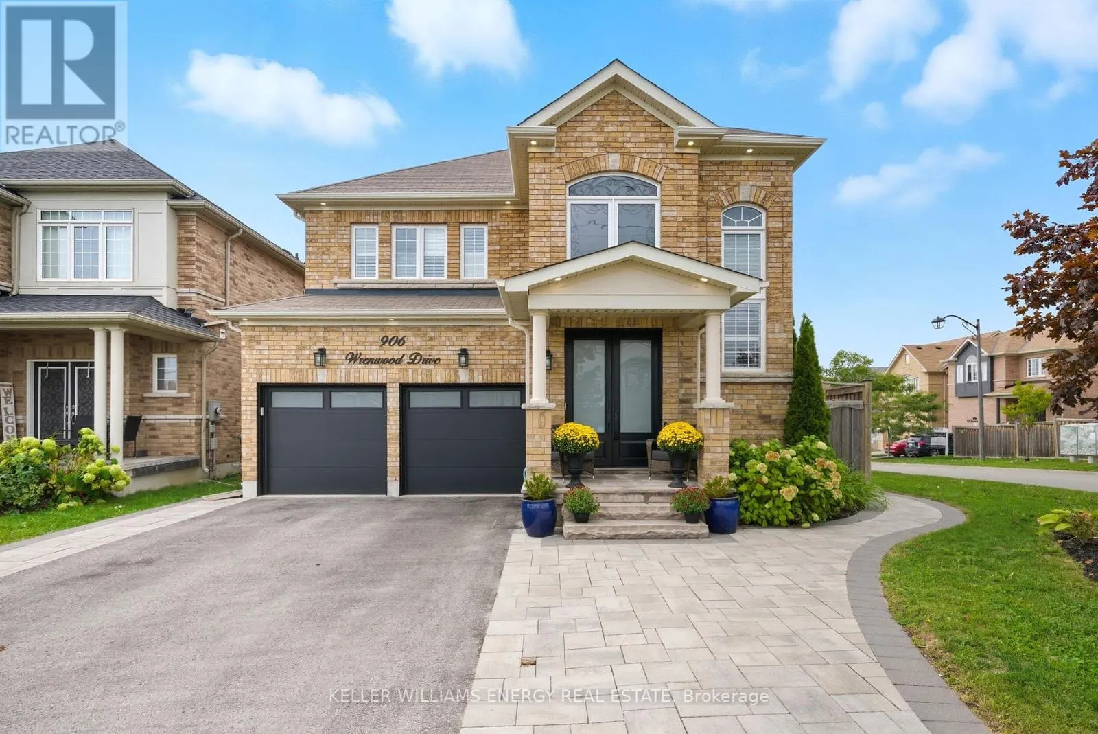 906 WRENWOOD DRIVE