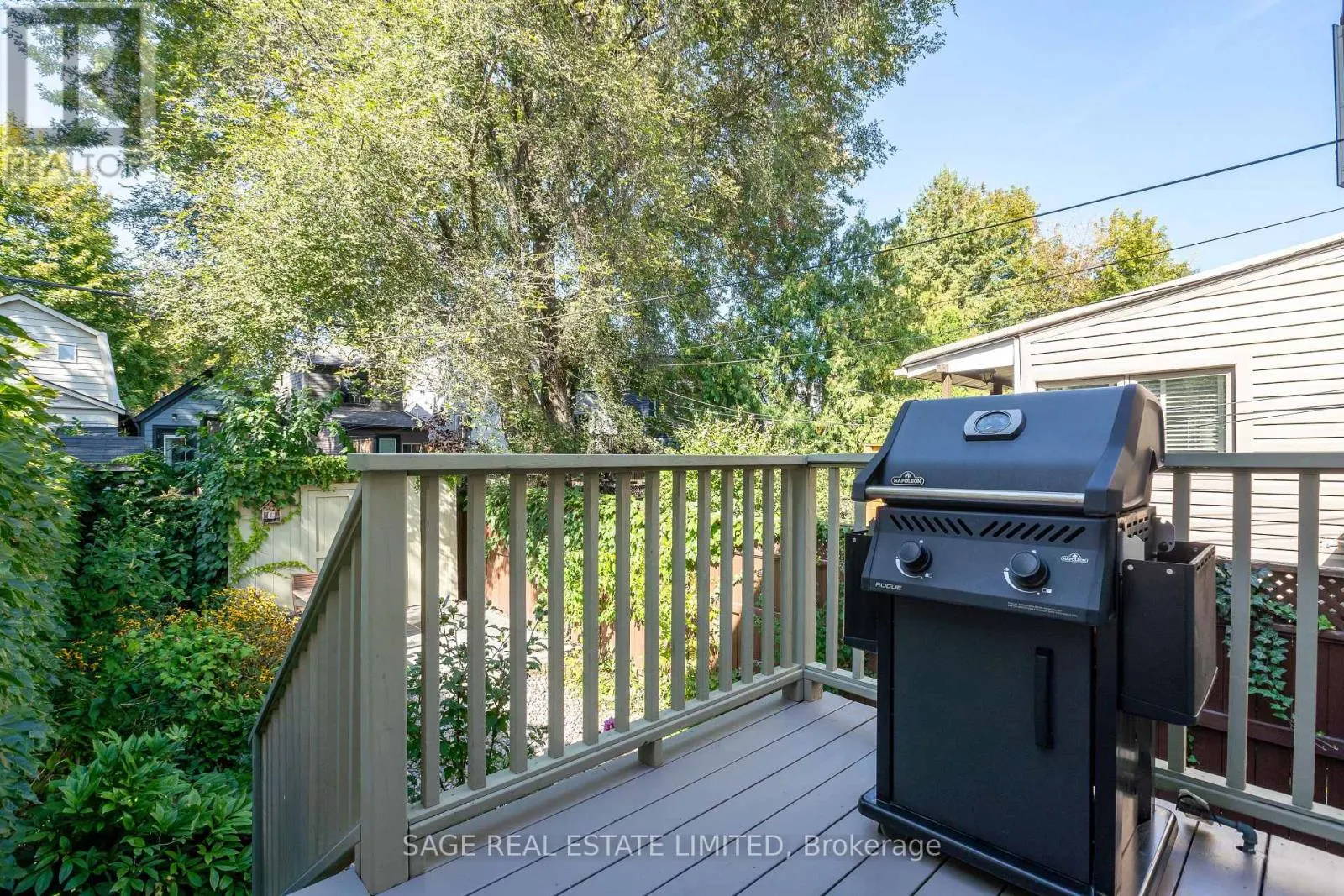 38 QUEENSDALE AVENUE