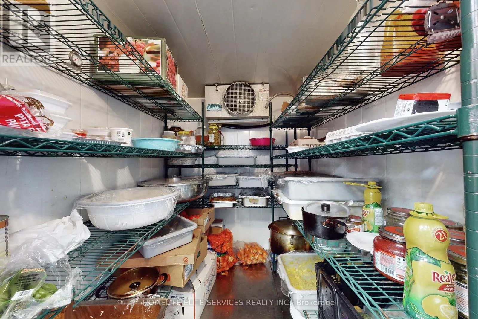 UNIT B1 - 1960 LAWRENCE AVENUE E