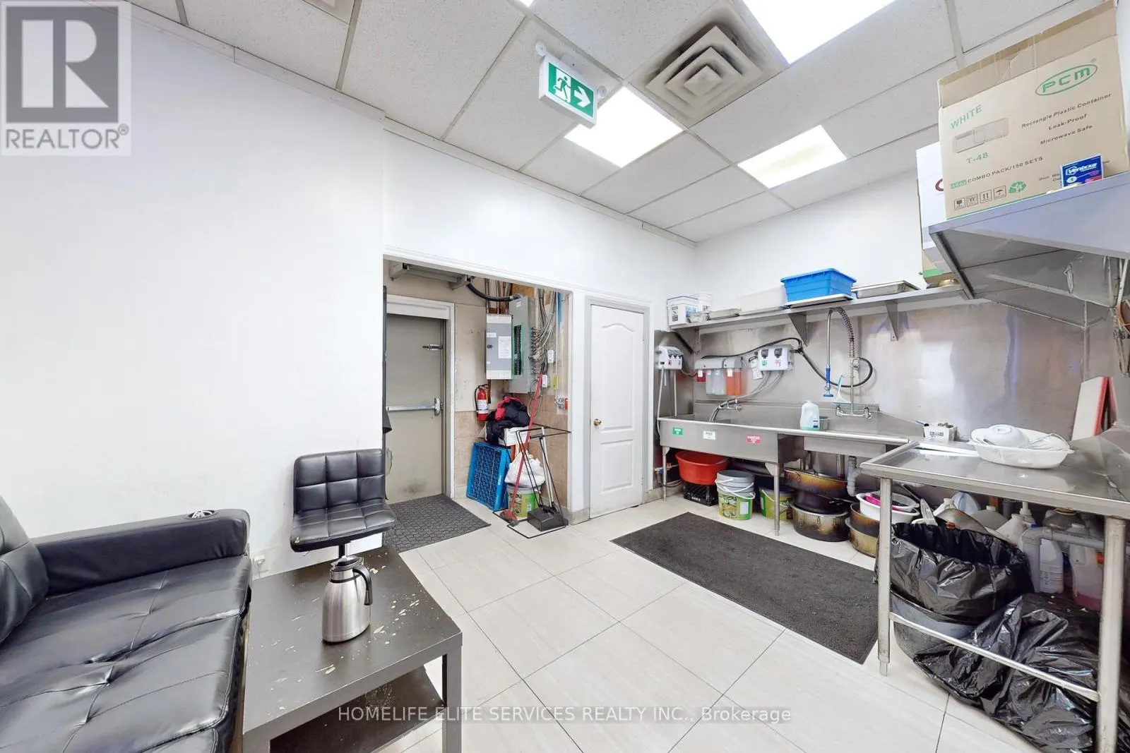 UNIT B1 - 1960 LAWRENCE AVENUE E