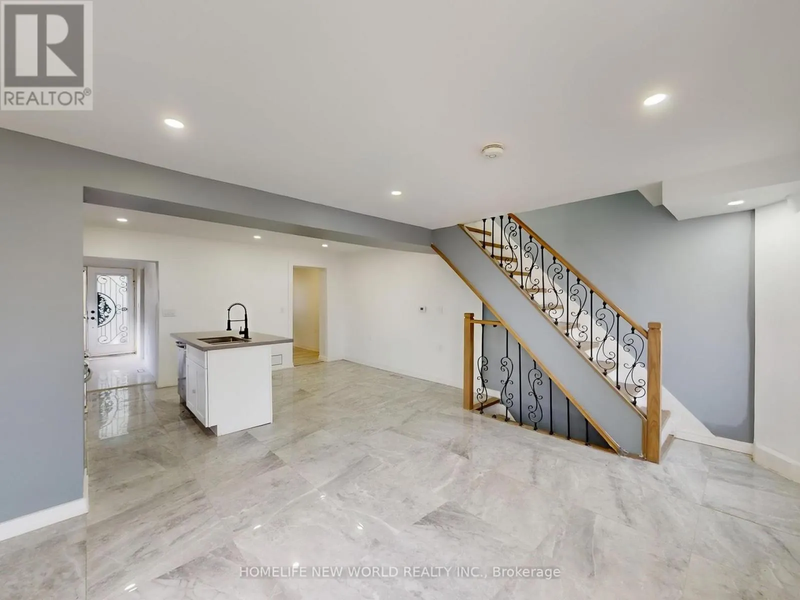 11 MAPLE STREET