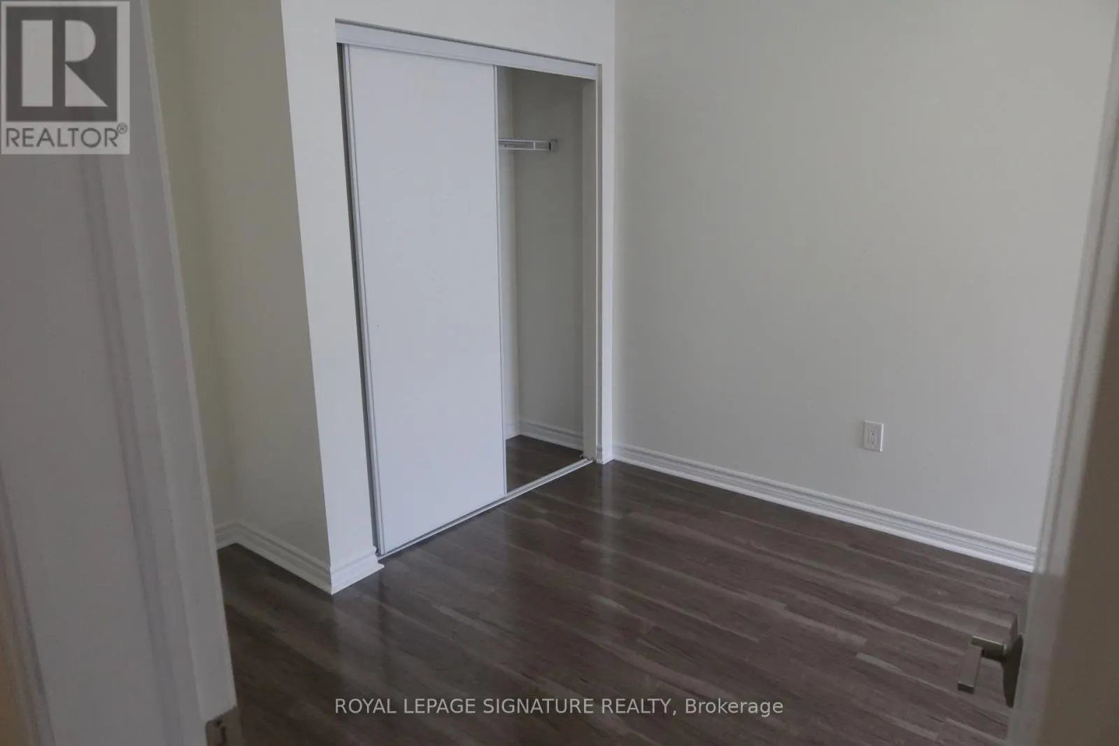 5 - 45 HERON PARK PLACE