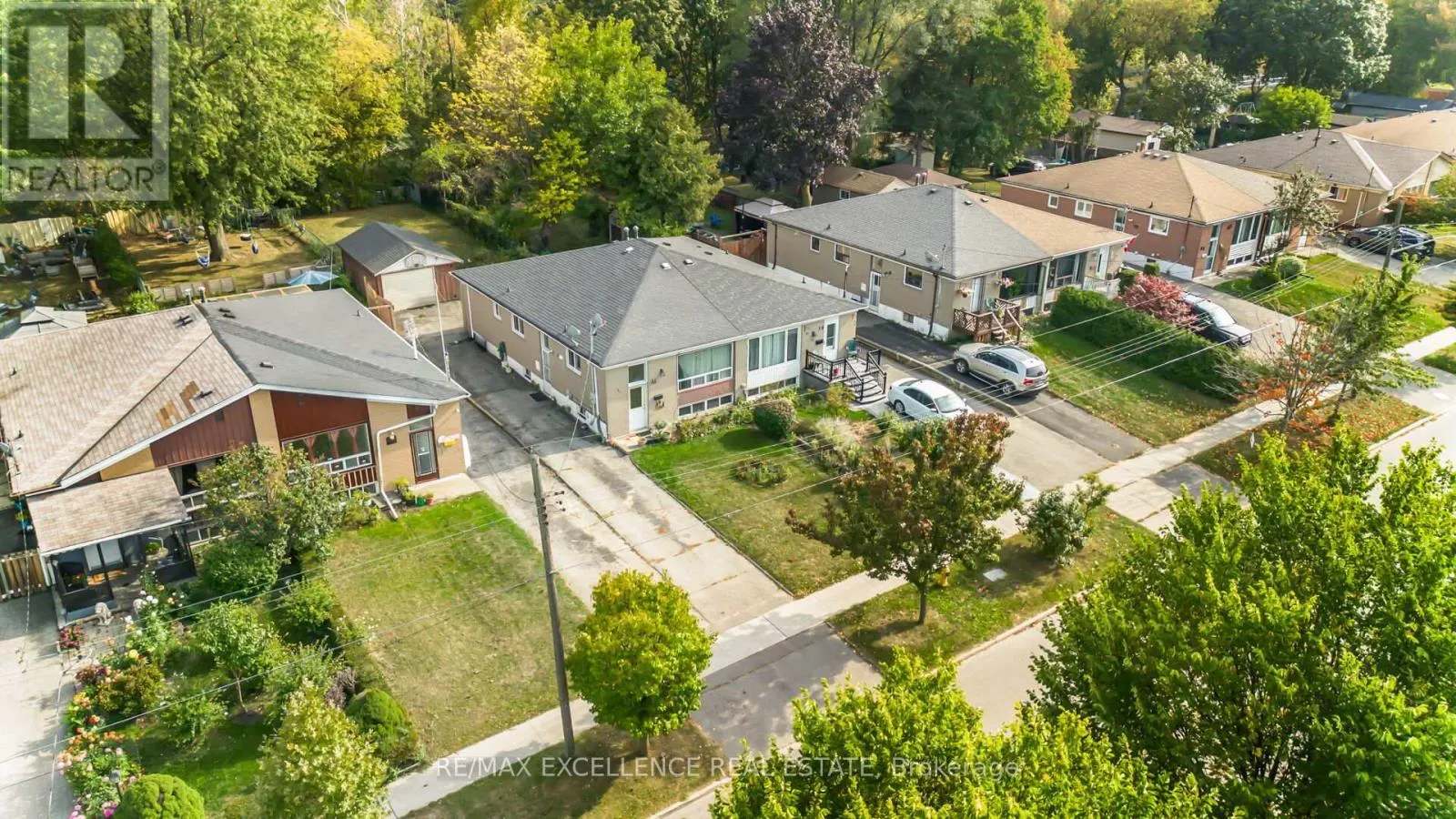 43 PORCHESTER DRIVE