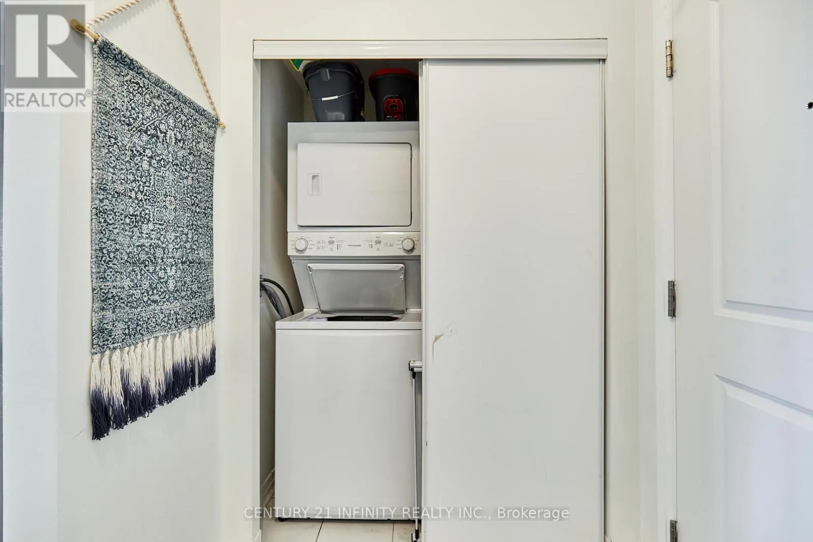 101 - 70 SHIPWAY AVENUE, #101