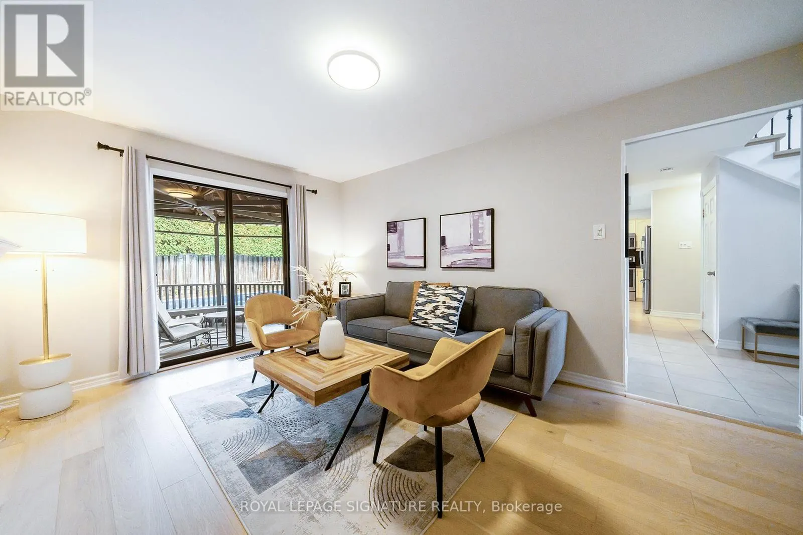 1239 BARNWOOD SQUARE