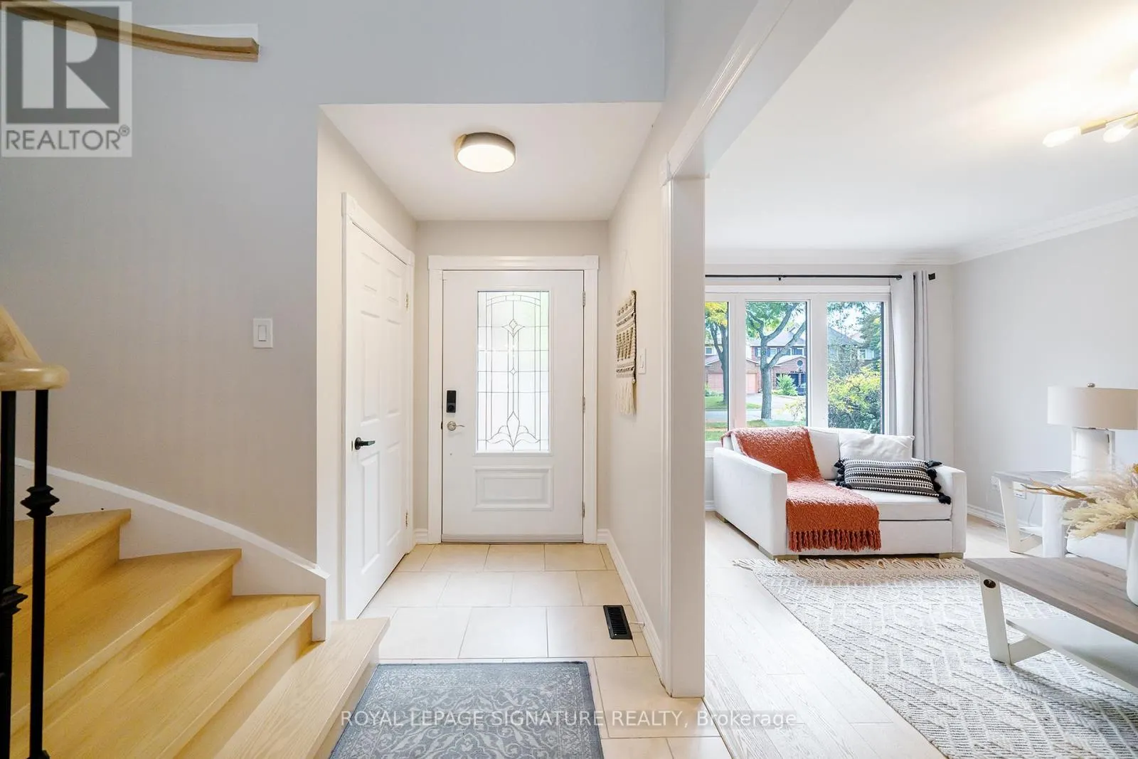 1239 BARNWOOD SQUARE
