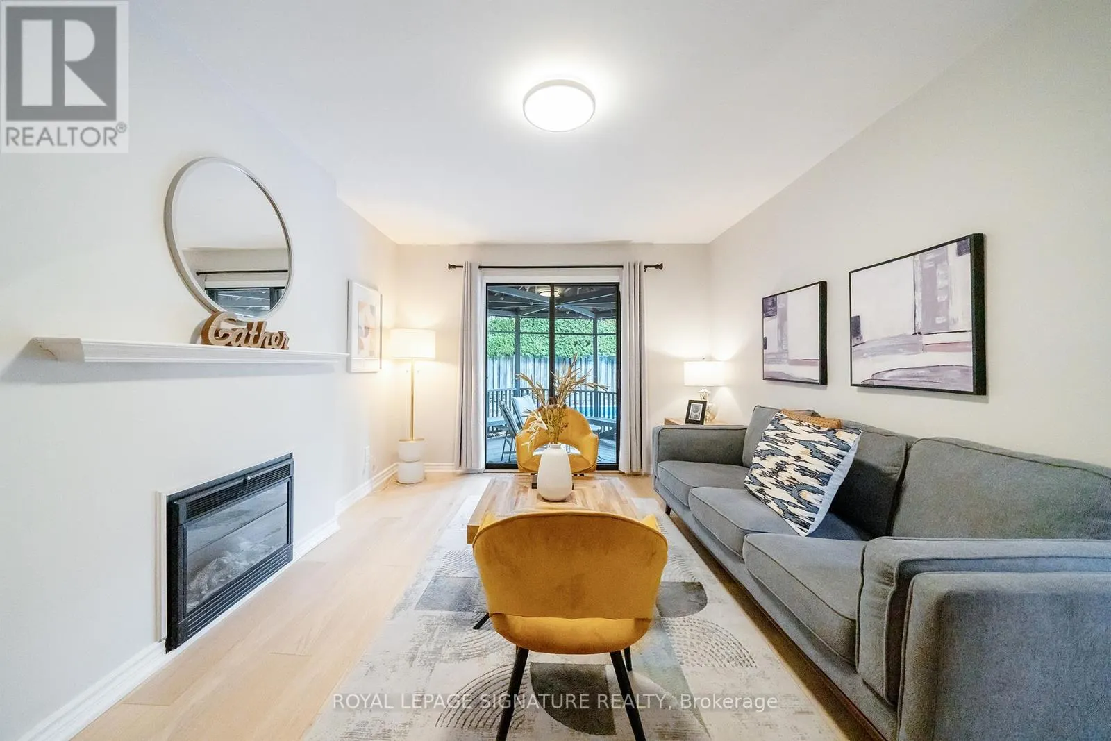 1239 BARNWOOD SQUARE
