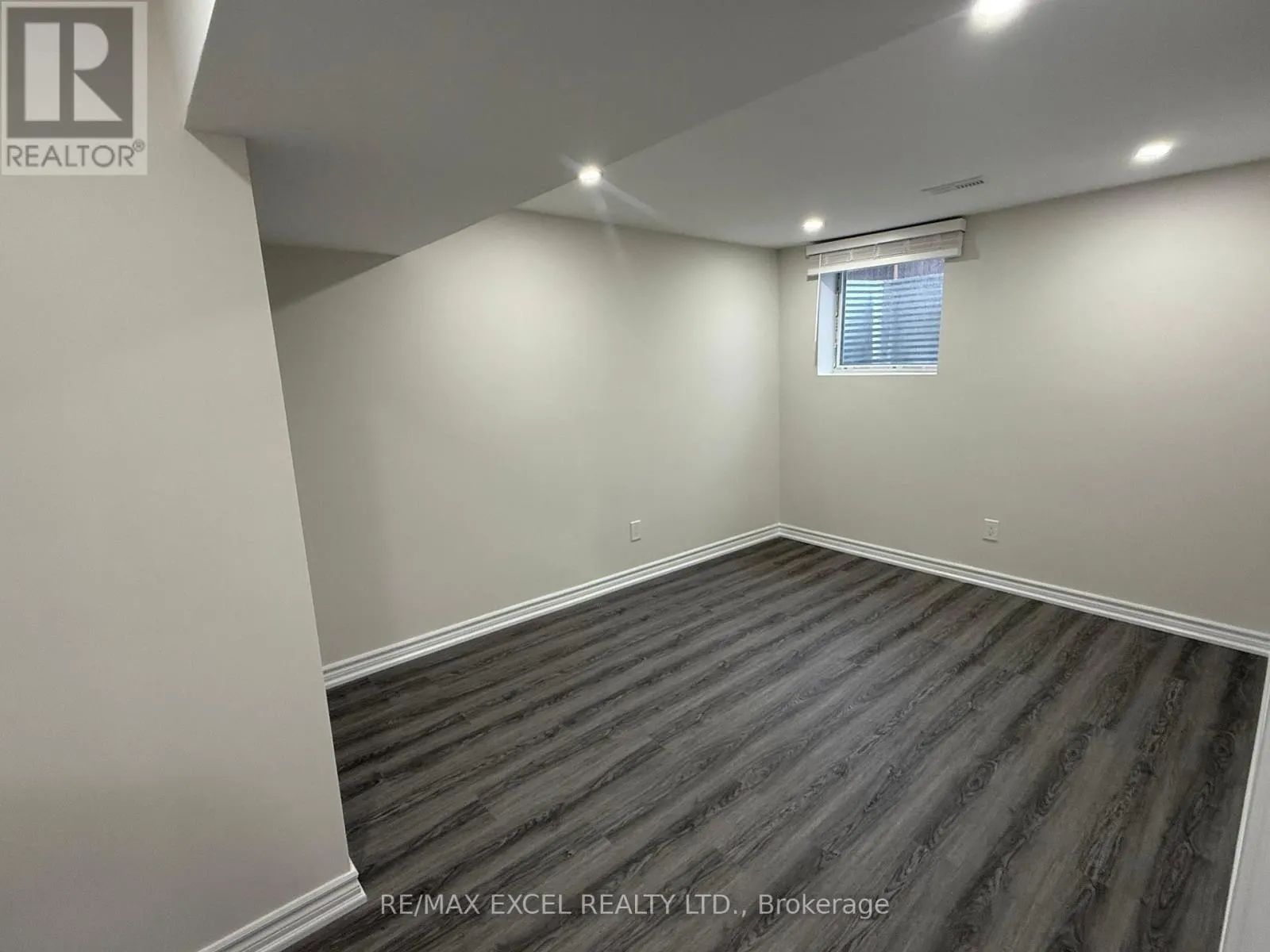 71 GRAINGER CRESCENT