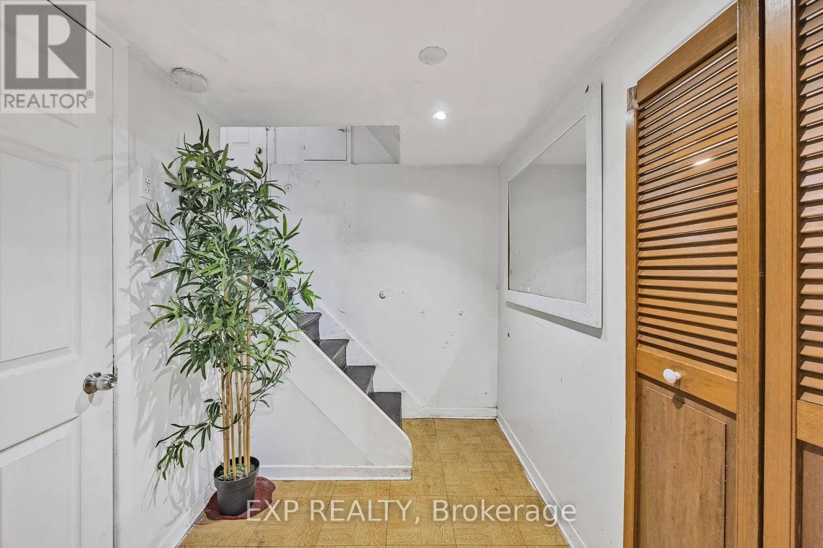 378 O'CONNOR DRIVE