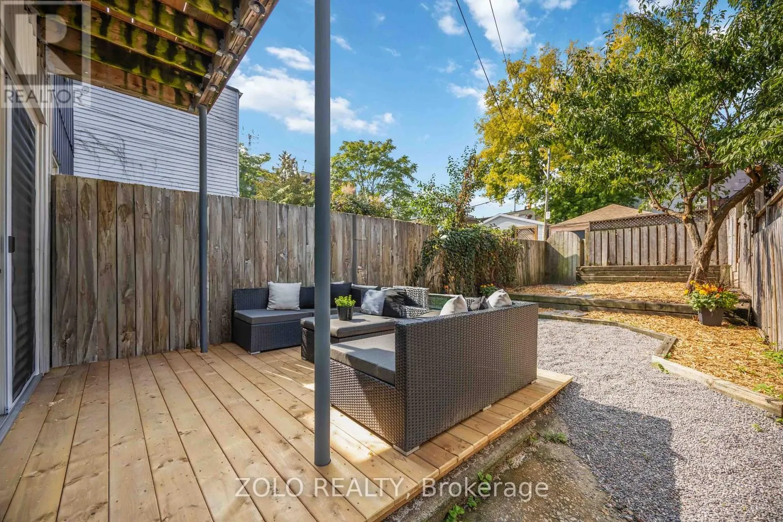 24 POUCHER STREET