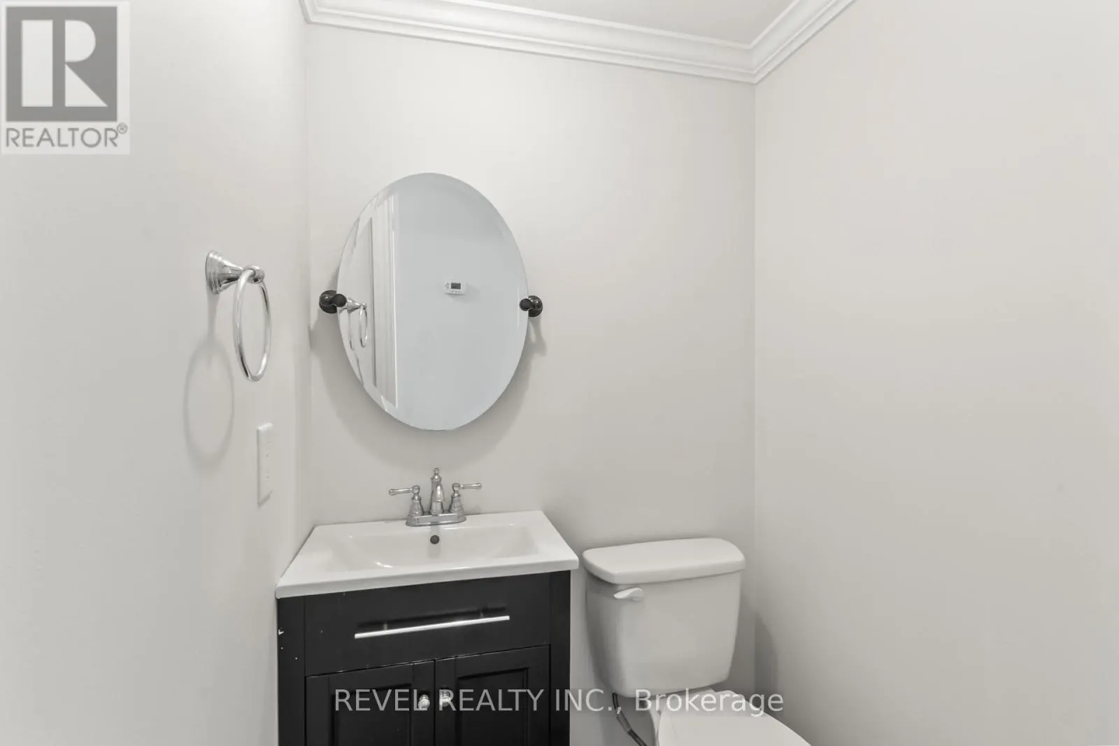 56 - 10 BASSETT BOULEVARD, #56