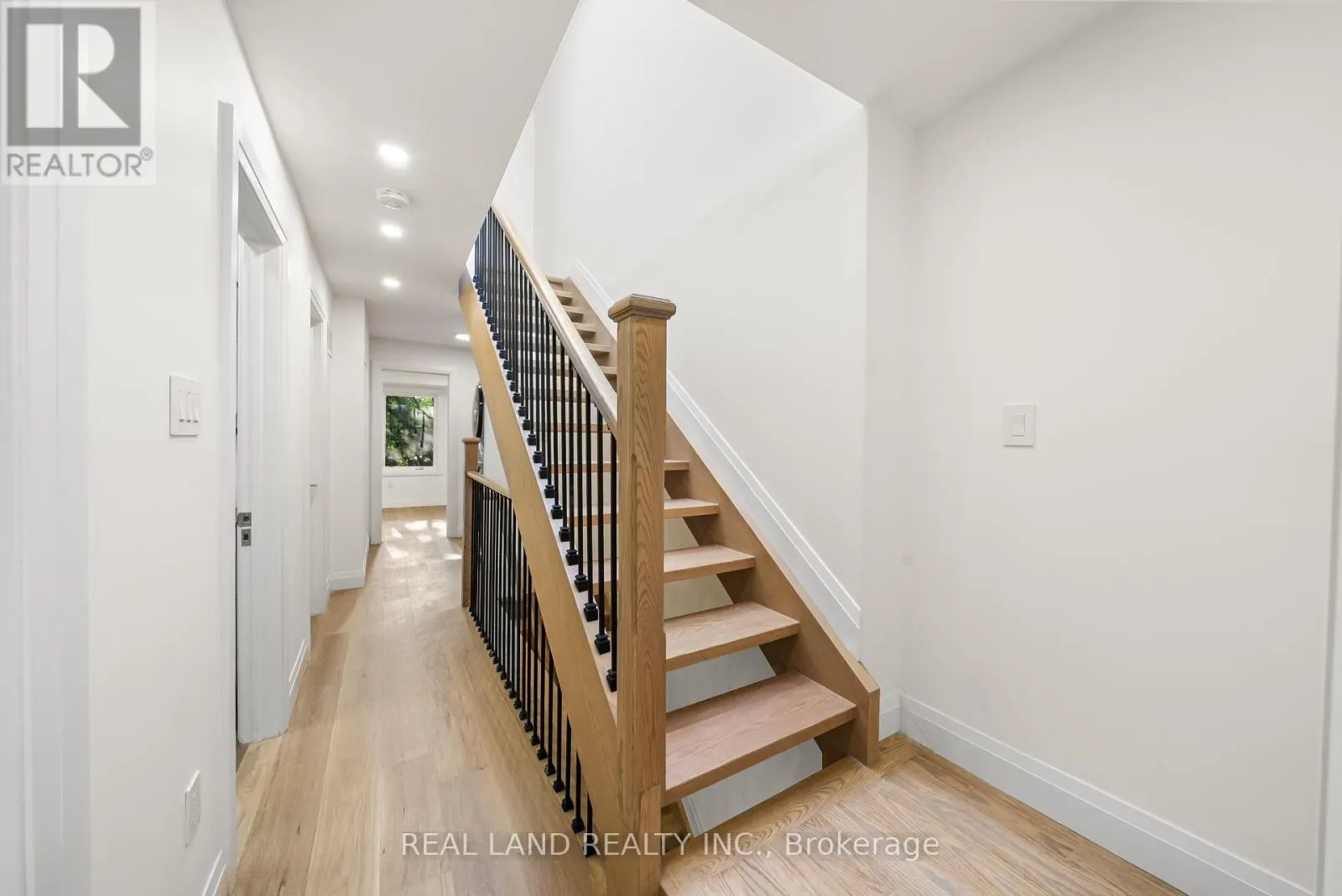 30 WINNIFRED AVENUE