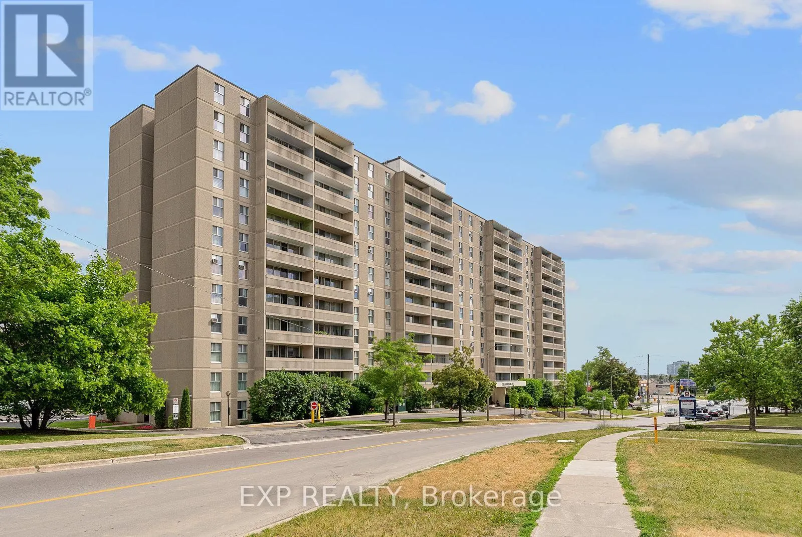 612 - 2 GLAMORGAN AVENUE