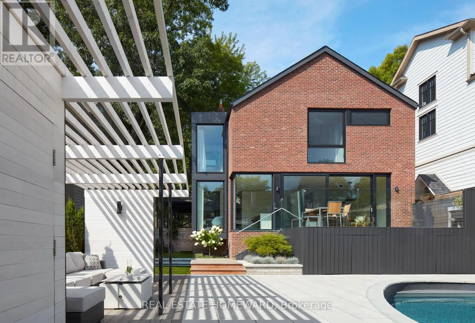 35 MUNRO PARK AVENUE