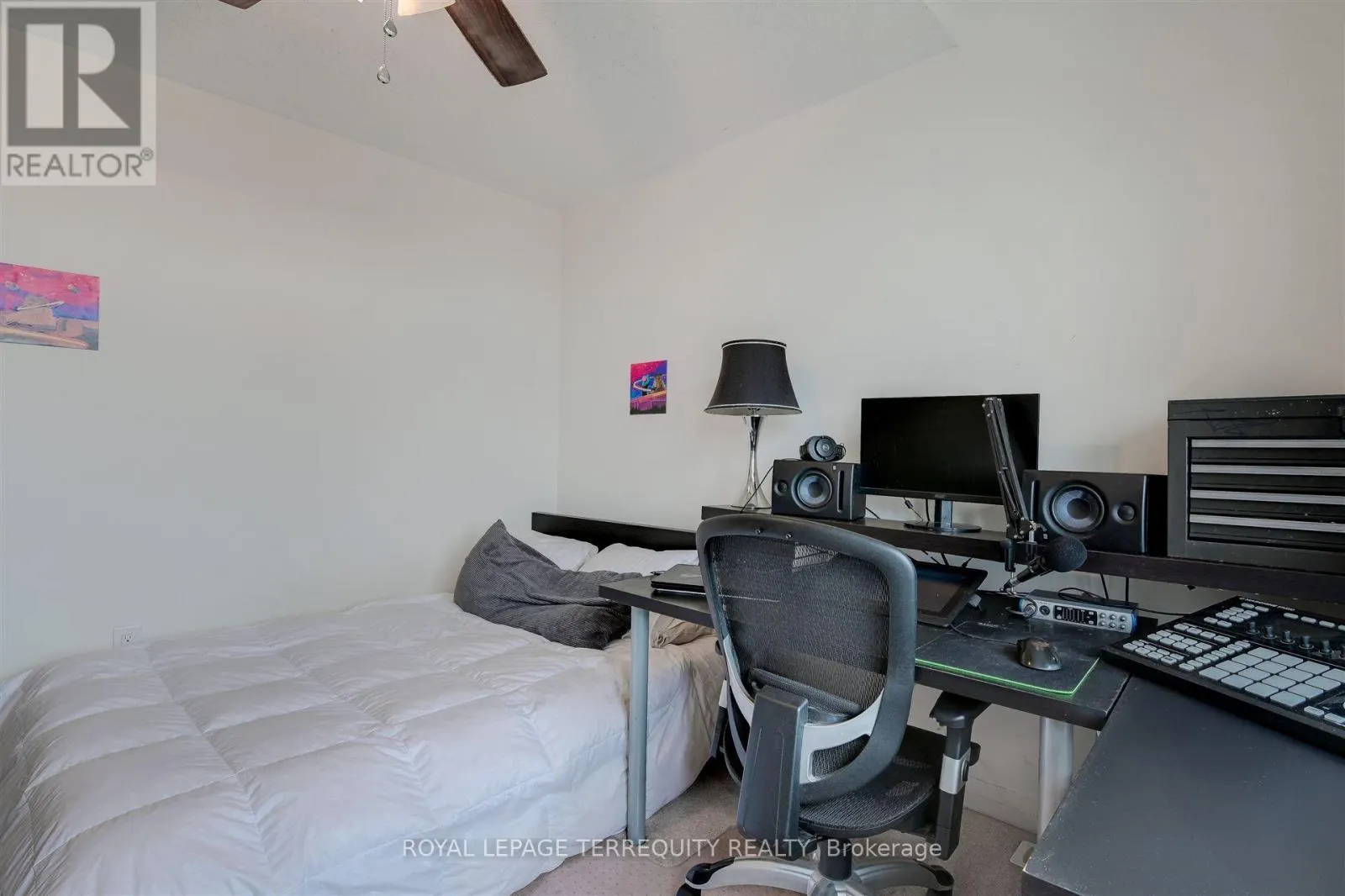 137 EAST SHORE DRIVE