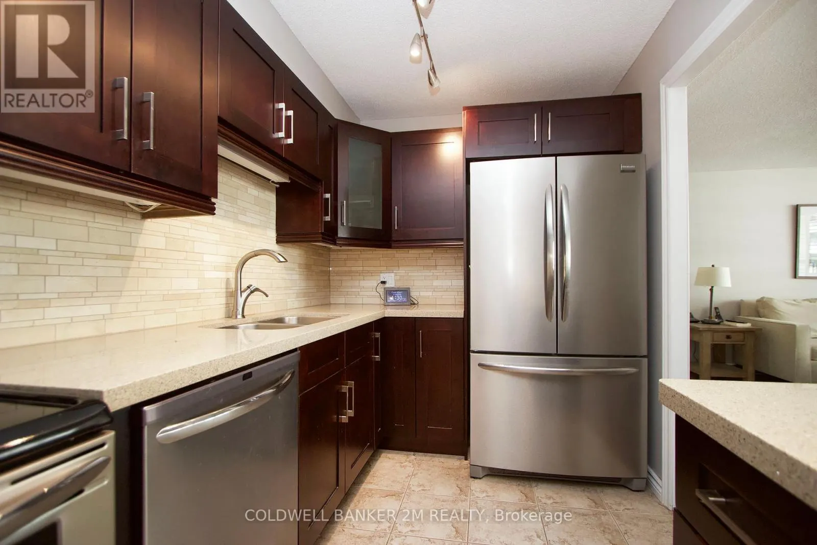 518 - 50 RICHMOND STREET E, #518