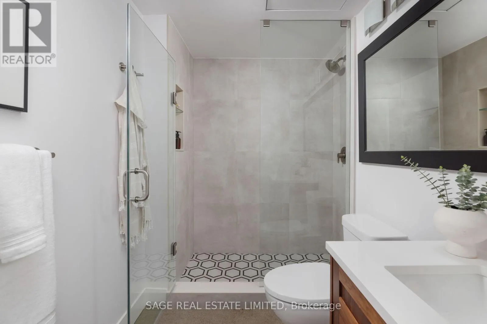308 - 68 BROADVIEW AVENUE