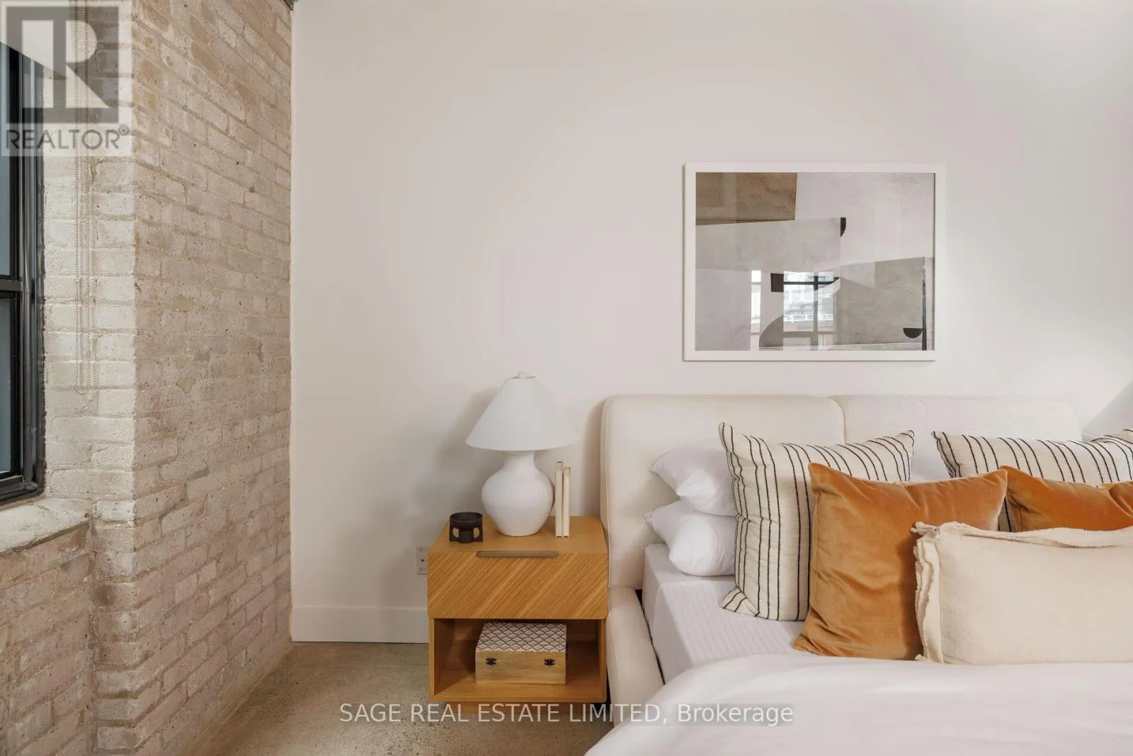 308 - 68 BROADVIEW AVENUE