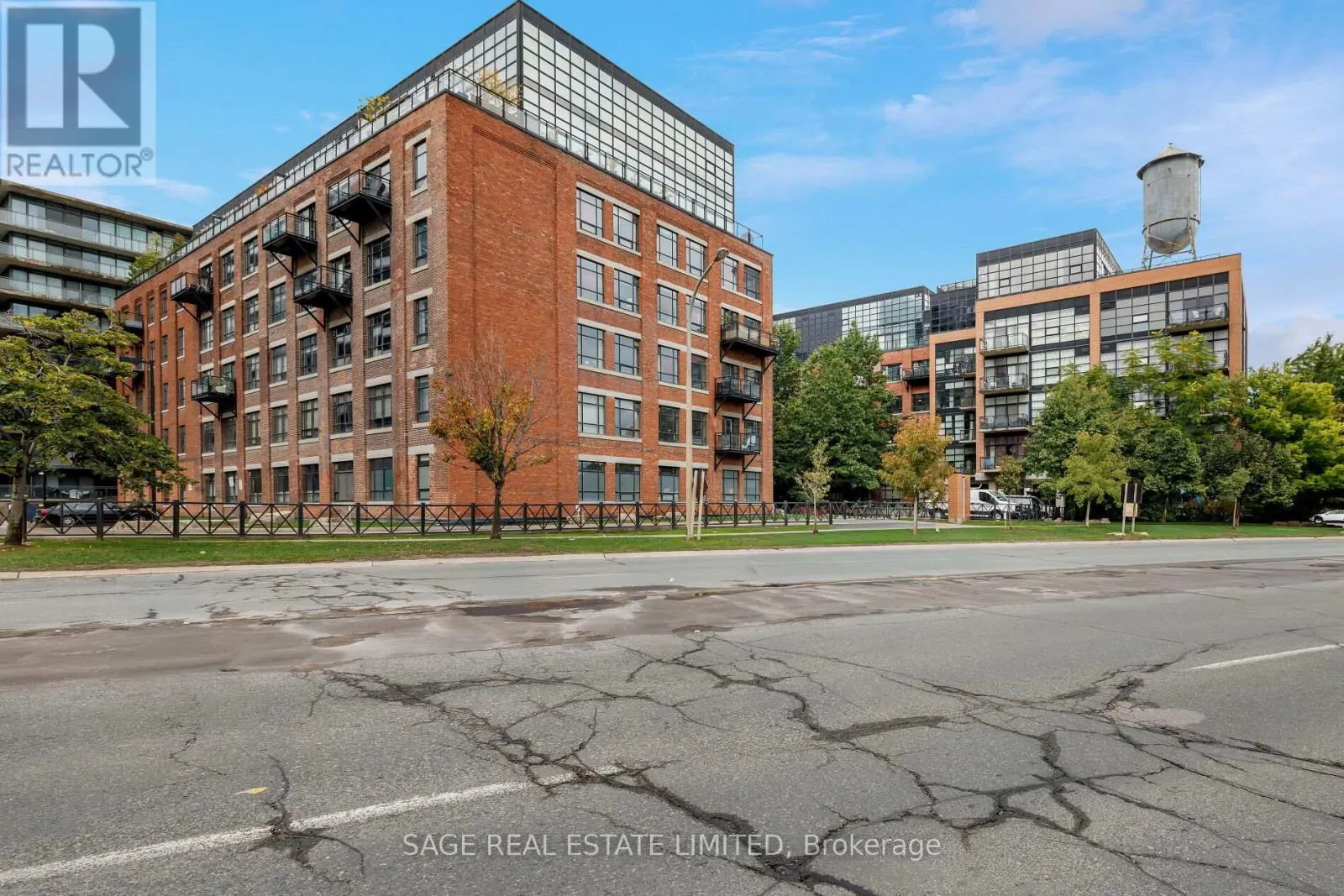 308 - 68 BROADVIEW AVENUE