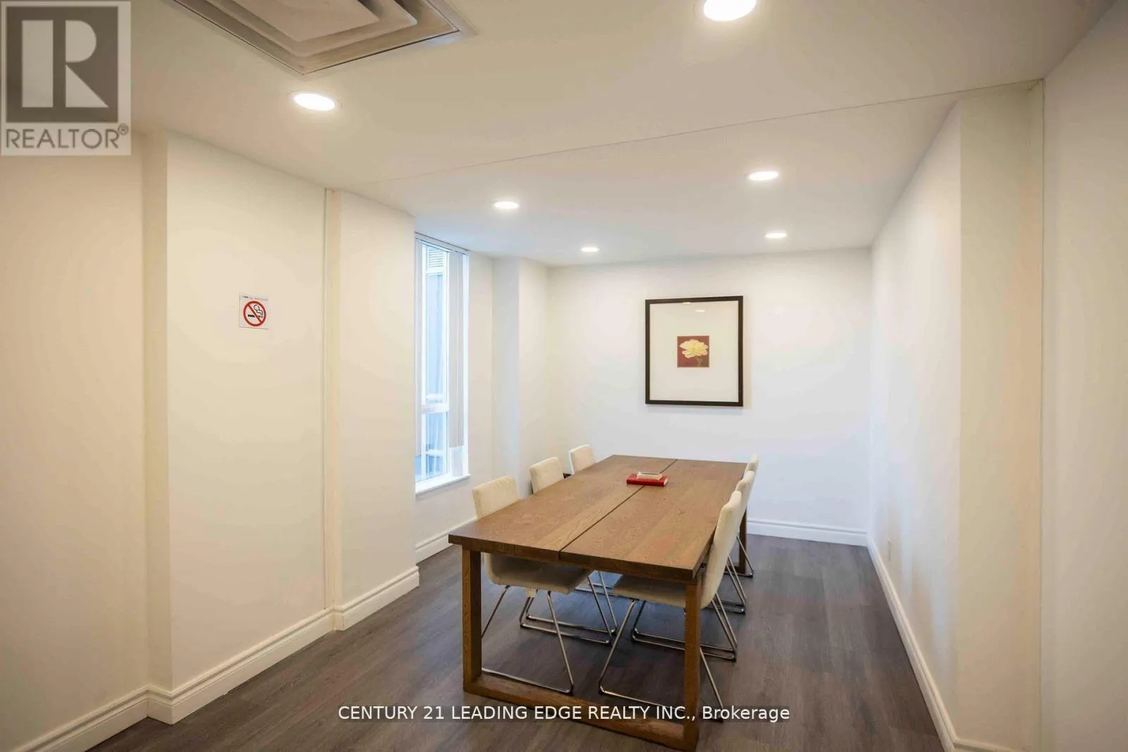 2112 - 38 LEE CENTRE DRIVE
