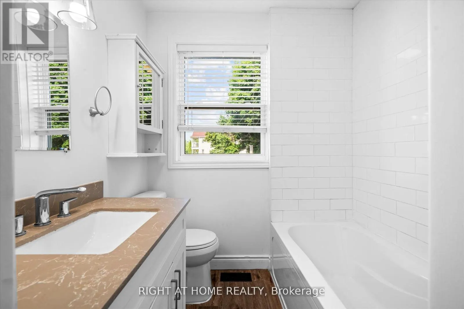 7 TULLOCH DRIVE