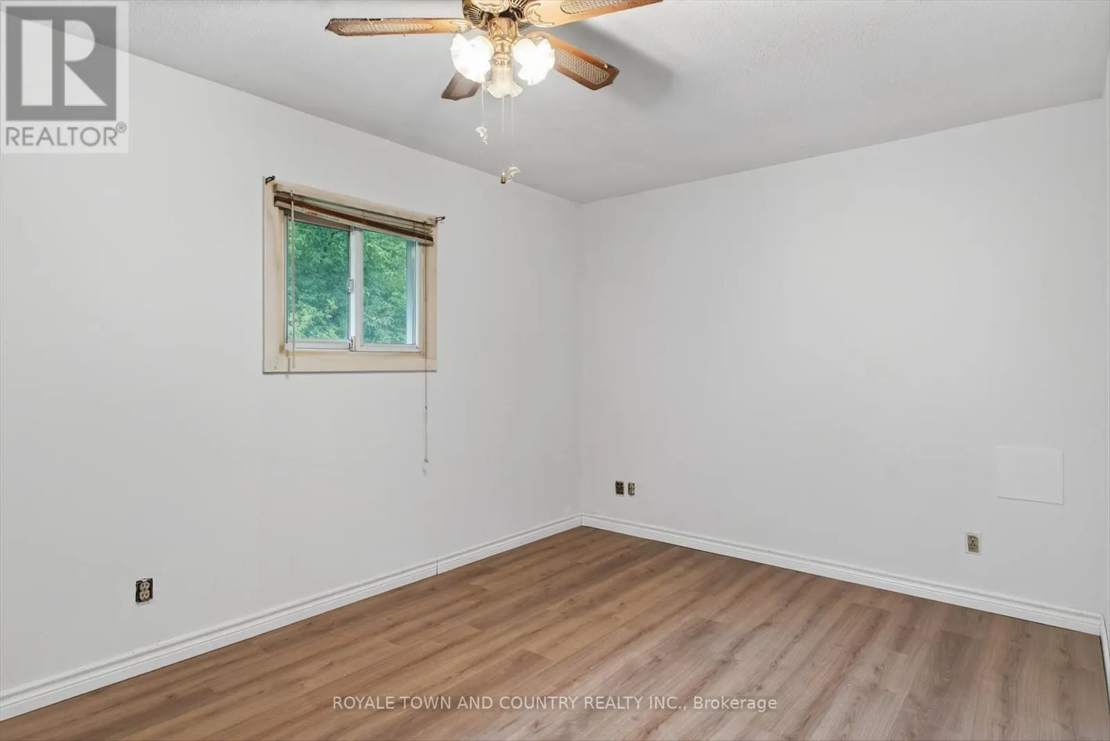 20 SHADY ACRES AVENUE