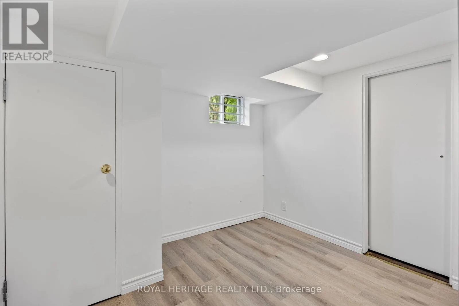 32 BEATH STREET
