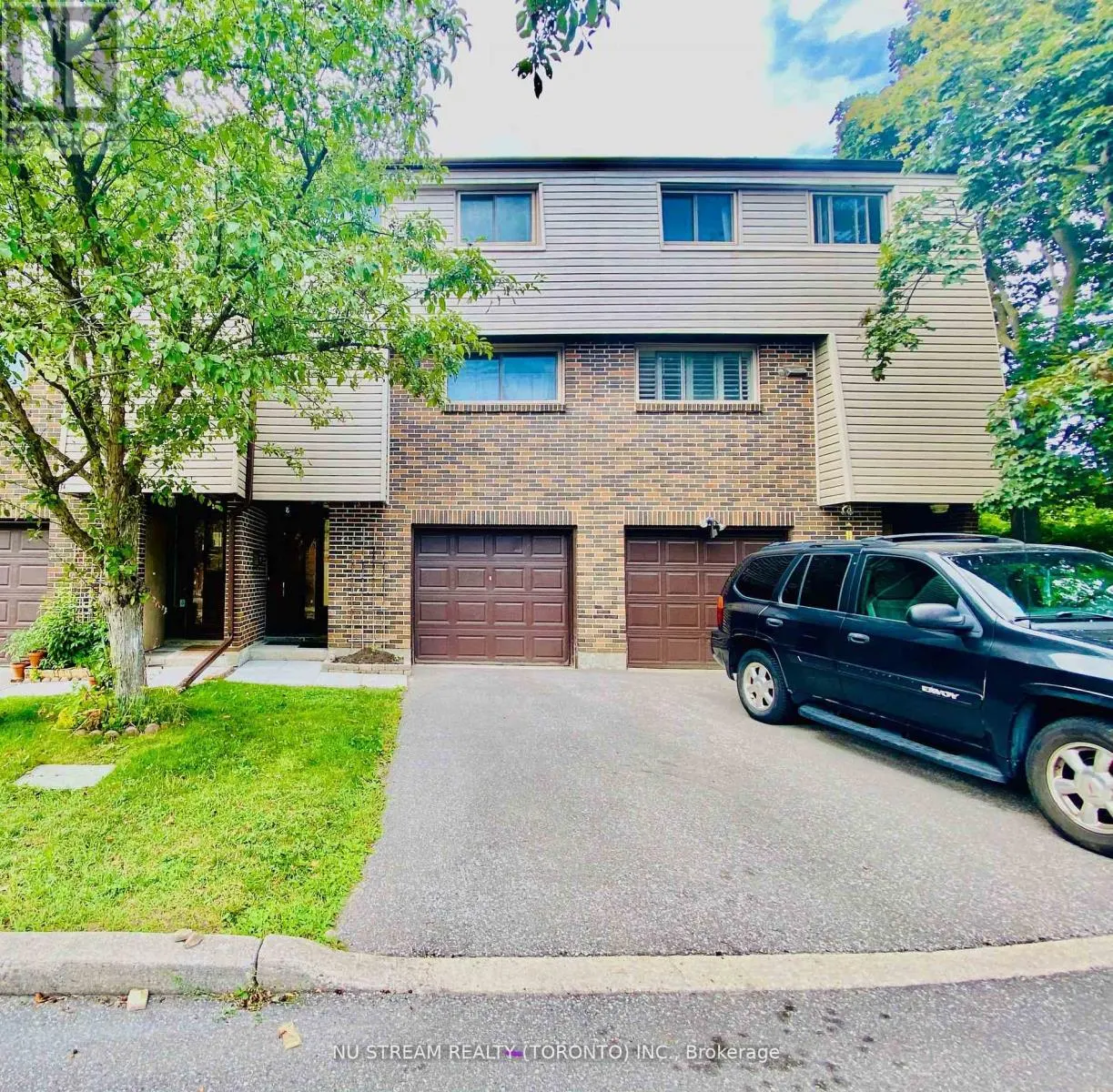 2 - 2020 PHARMACY AVENUE