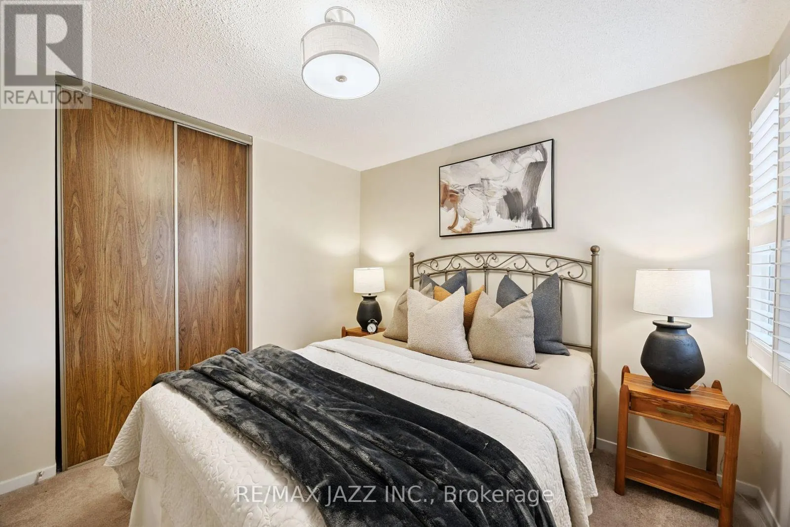 14 GROVER DRIVE